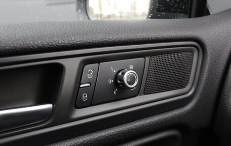 Volkswagen Touareg III, 2012 год, 2 100 000 рублей, 21 фотография