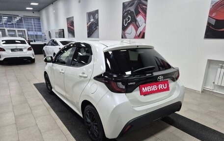 Toyota Yaris, 2020 год, 1 246 000 рублей, 5 фотография