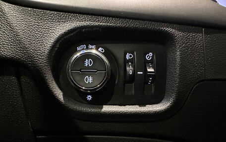 Opel Astra K, 2017 год, 1 199 000 рублей, 14 фотография