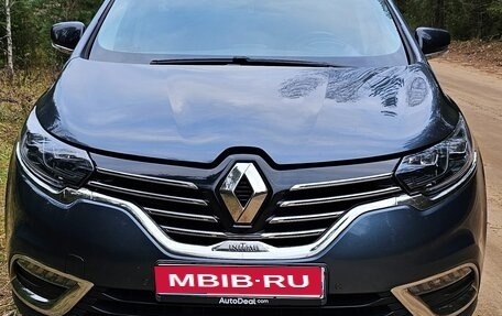 Renault Espace V рестайлинг, 2018 год, 2 300 000 рублей, 1 фотография