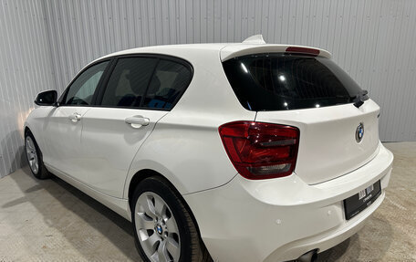 BMW 1 серия, 2011 год, 950 000 рублей, 6 фотография