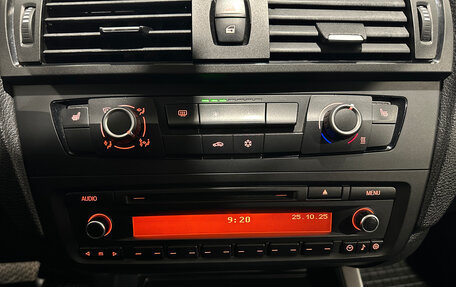 BMW 1 серия, 2011 год, 950 000 рублей, 15 фотография