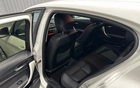 BMW 1 серия, 2011 год, 950 000 рублей, 16 фотография