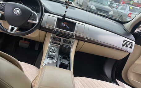 Jaguar XF I рестайлинг, 2012 год, 1 370 000 рублей, 8 фотография