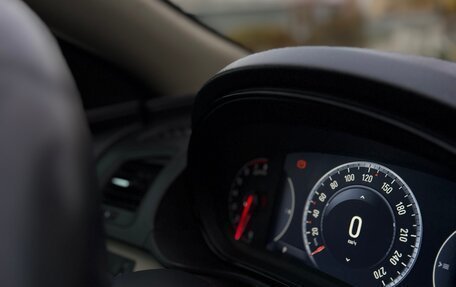 Opel Insignia II рестайлинг, 2014 год, 1 280 000 рублей, 15 фотография