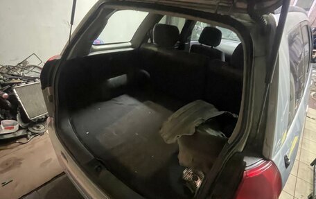 Nissan Wingroad III, 2001 год, 185 000 рублей, 9 фотография