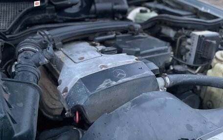 Mercedes-Benz E-Класс, 1996 год, 611 111 рублей, 15 фотография