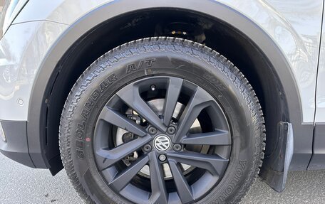 Volkswagen Tiguan II, 2018 год, 3 000 000 рублей, 9 фотография