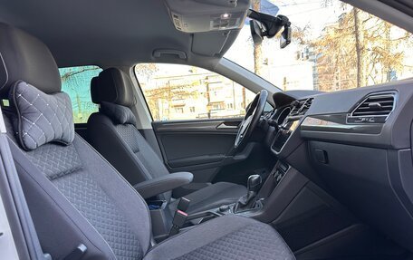 Volkswagen Tiguan II, 2018 год, 3 000 000 рублей, 17 фотография