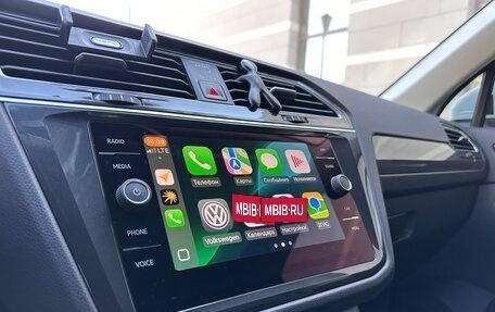 Volkswagen Tiguan II, 2018 год, 3 000 000 рублей, 14 фотография