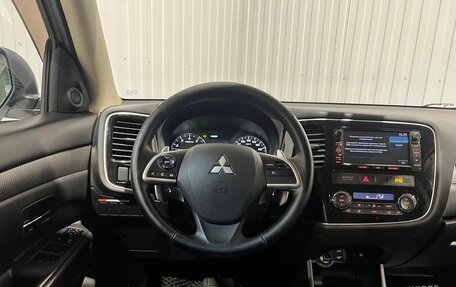 Mitsubishi Outlander III рестайлинг 3, 2012 год, 1 330 000 рублей, 6 фотография