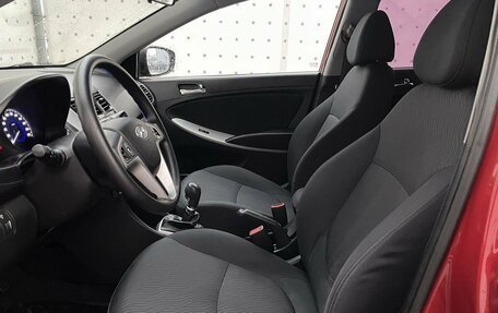 Hyundai Solaris II рестайлинг, 2013 год, 880 000 рублей, 11 фотография