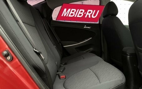 Hyundai Solaris II рестайлинг, 2013 год, 880 000 рублей, 13 фотография