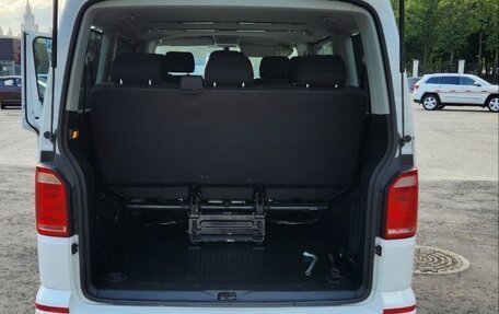 Volkswagen Caravelle T6 рестайлинг, 2019 год, 2 880 000 рублей, 9 фотография