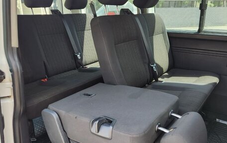 Volkswagen Caravelle T6 рестайлинг, 2019 год, 2 880 000 рублей, 20 фотография