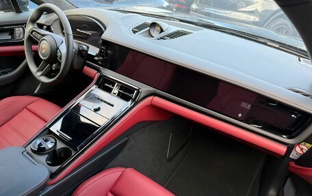 Porsche Panamera, 2025 год, 29 779 000 рублей, 12 фотография