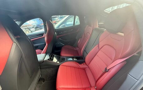 Porsche Panamera, 2025 год, 29 779 000 рублей, 13 фотография