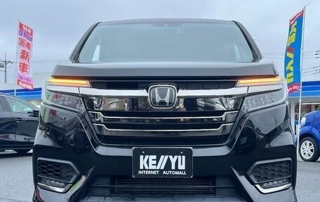 Honda Stepwgn IV, 2018 год, 1 860 222 рублей, 2 фотография