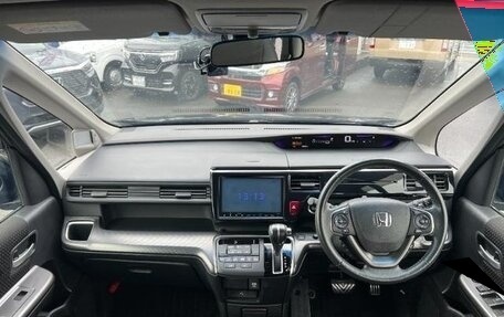 Honda Stepwgn IV, 2018 год, 1 860 222 рублей, 9 фотография