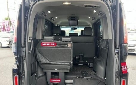 Honda Stepwgn IV, 2018 год, 1 860 222 рублей, 15 фотография