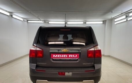 Chevrolet Orlando I, 2012 год, 980 000 рублей, 3 фотография