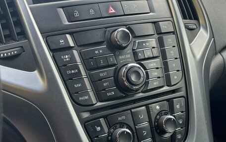 Opel Astra J, 2012 год, 850 000 рублей, 19 фотография