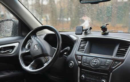 Nissan Pathfinder, 2014 год, 1 600 000 рублей, 9 фотография