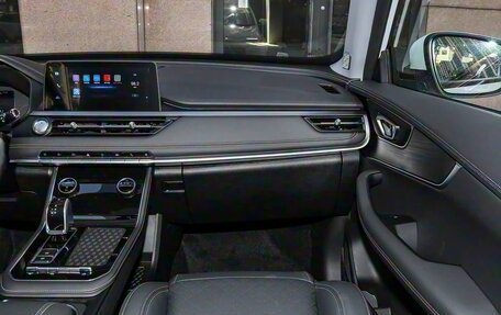 Chery Tiggo 8 I, 2025 год, 2 300 000 рублей, 18 фотография