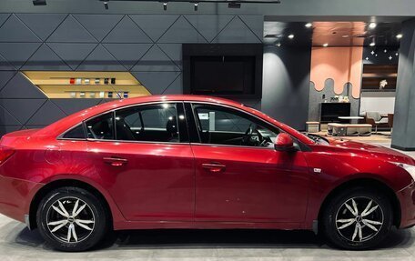 Chevrolet Cruze II, 2011 год, 677 000 рублей, 4 фотография