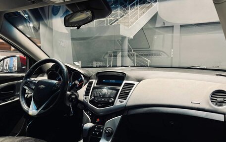 Chevrolet Cruze II, 2011 год, 677 000 рублей, 12 фотография