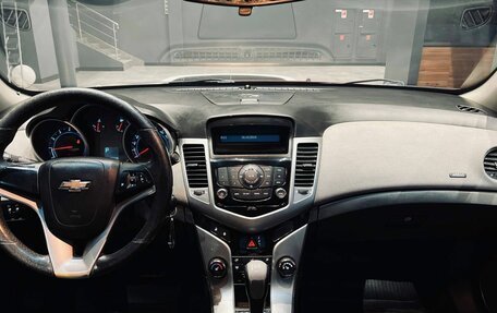 Chevrolet Cruze II, 2011 год, 677 000 рублей, 15 фотография