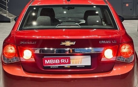 Chevrolet Cruze II, 2011 год, 677 000 рублей, 6 фотография