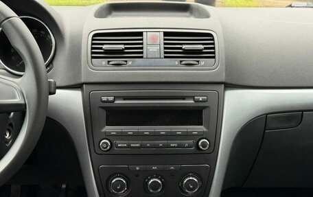 Skoda Yeti I рестайлинг, 2014 год, 1 210 000 рублей, 13 фотография