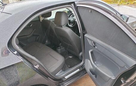 Skoda Rapid I, 2016 год, 1 350 000 рублей, 10 фотография