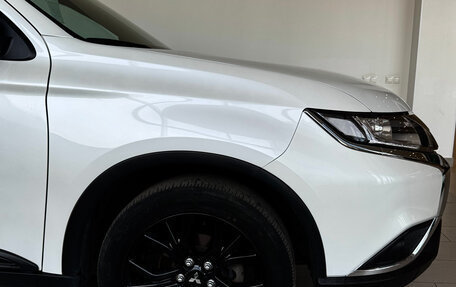 Mitsubishi Outlander III рестайлинг 3, 2020 год, 2 534 000 рублей, 5 фотография