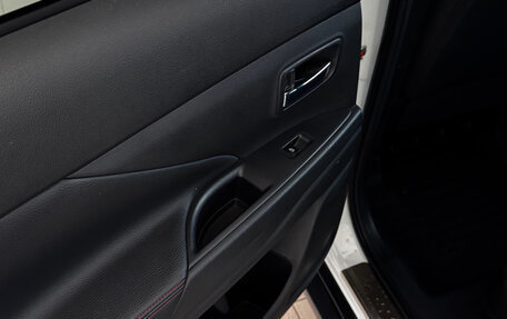 Mitsubishi Outlander III рестайлинг 3, 2020 год, 2 534 000 рублей, 12 фотография