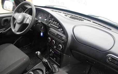 Chevrolet Niva I рестайлинг, 2011 год, 389 000 рублей, 8 фотография