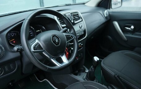 Renault Logan II, 2020 год, 889 000 рублей, 9 фотография