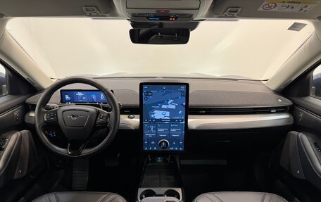 Ford Mustang Mach-E I, 2021 год, 4 490 000 рублей, 11 фотография