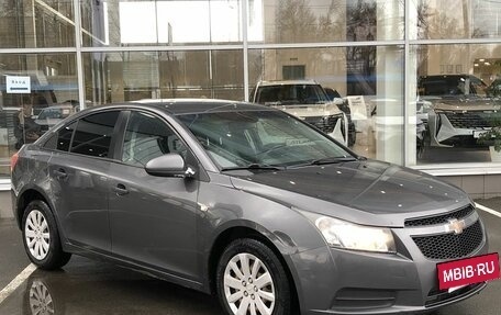 Chevrolet Cruze II, 2011 год, 620 000 рублей, 3 фотография