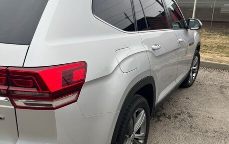 Volkswagen Teramont I, 2018 год, 3 600 000 рублей, 4 фотография