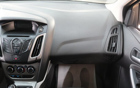 Ford Focus III, 2012 год, 599 000 рублей, 18 фотография