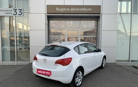 Opel Astra J, 2011 год, 640 000 рублей, 5 фотография