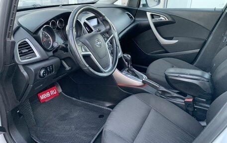 Opel Astra J, 2011 год, 640 000 рублей, 10 фотография