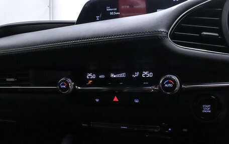 Mazda 3, 2019 год, 1 730 000 рублей, 15 фотография