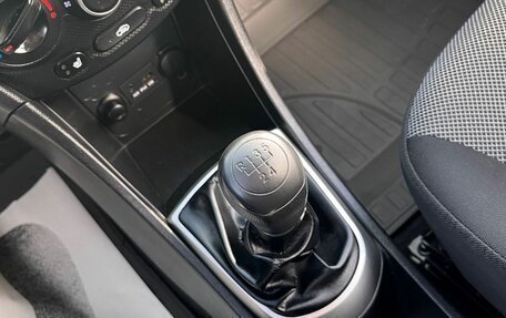 Hyundai Solaris II рестайлинг, 2014 год, 880 000 рублей, 22 фотография