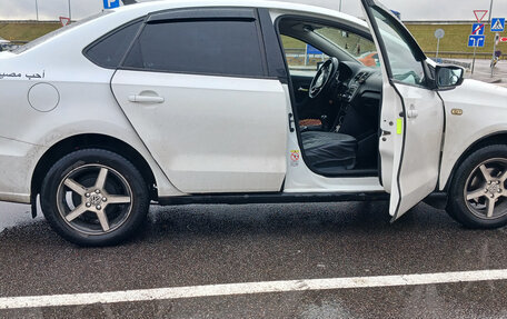 Volkswagen Polo VI (EU Market), 2018 год, 700 000 рублей, 7 фотография