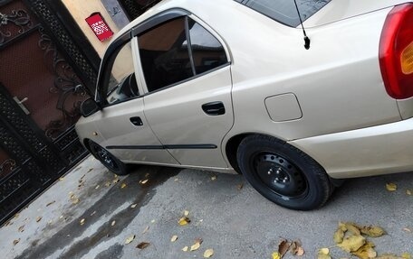 Hyundai Accent II, 2005 год, 350 000 рублей, 1 фотография