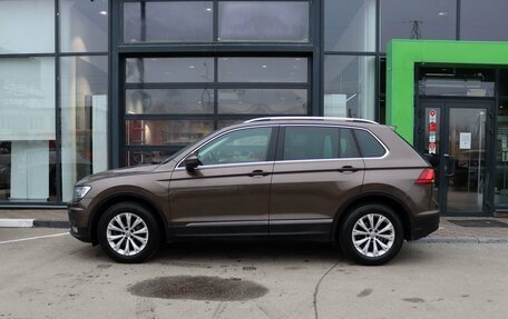 Volkswagen Tiguan II, 2017 год, 1 959 000 рублей, 2 фотография