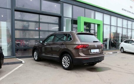 Volkswagen Tiguan II, 2017 год, 1 959 000 рублей, 3 фотография